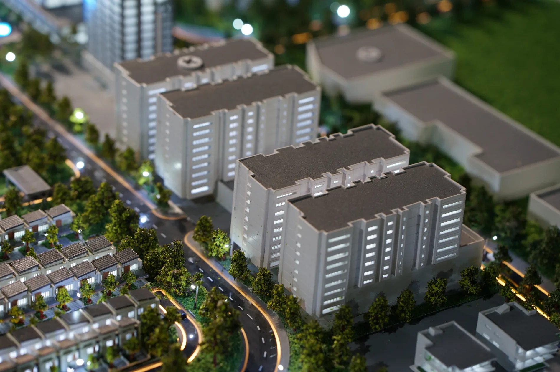 Savasa apartment and road maket
