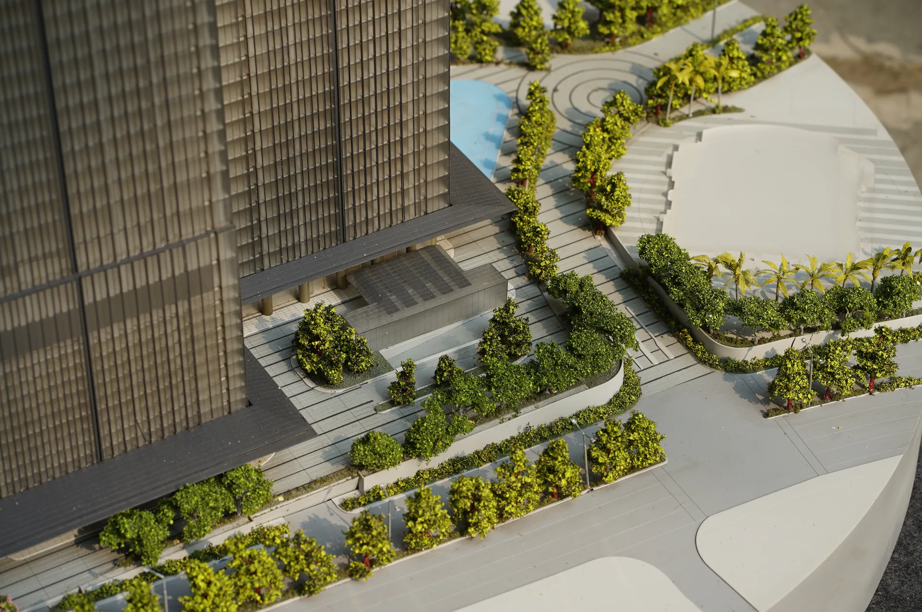 The Icon high-rise landscape and podium maket by Pola Raya Studio